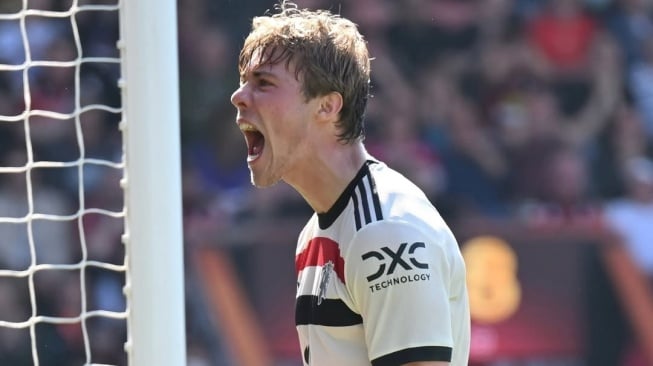 Rasmus Hojlund dikabarkan akan dilepas oleh Manchester United. AC Milan disebut jadi tujuan. (Instagram/@rasmus.hoejlund)