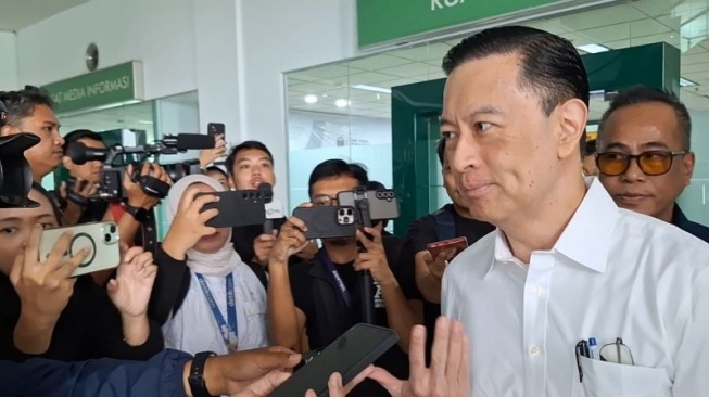 Tom Lembong Penuhi Panggilan KY Terkait Pelaporan 3 Hakim: Saya Tunjukkan Komitmen Saya