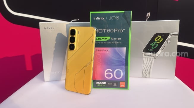 Infinix Hot 60 Pro+ yang akan tiba di Indonesia pada 20 Agustus 2025. [Suara.com/Dicky Prastya]