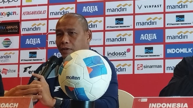 Pelatih Timnas Indonesia U-17, Nova Arianto. [Ist]