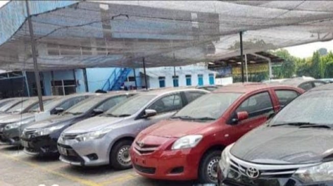 Biaya balik nama mobil bekas