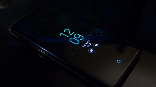 7 HP Rp5 Jutaan Terbaik 2025: Layar Tajam, Kamera Jernih, Anti-Nyesel!