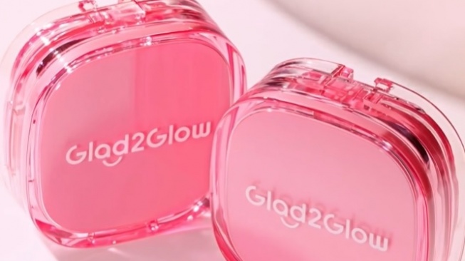 Glad2Glow Perfect Cover Cushion Foundation Waterproof (Shopee)