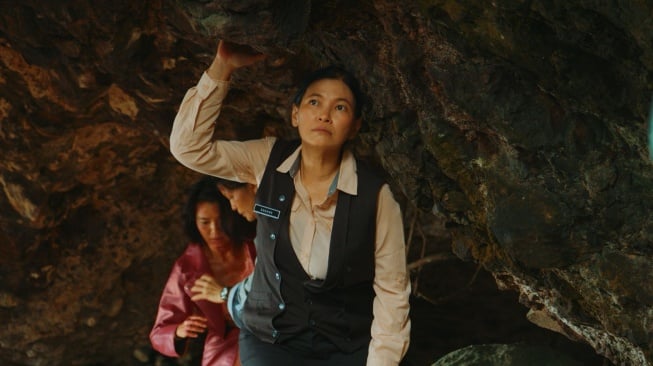 Film ini berdasar legenda Nyai Roro Kidul dari Laut Selatan ini menampilkan antara lain Djenar Maesa Ayu ( (Dok: Imaginarium Pictures)