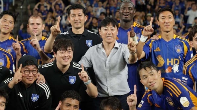 Ditanya Perbedaan Latih Timnas Indonesia dan Ulsan HD, Ini Jawaban Shin Tae-yong