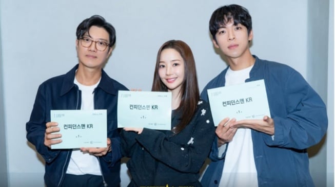 Segera Tayang! Drama Confidence Queen Rilis Momen Pembacaan Naskah Perdana