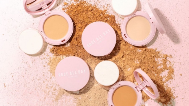 Rose all day the realest lightweight compact powder (roseallday.co)