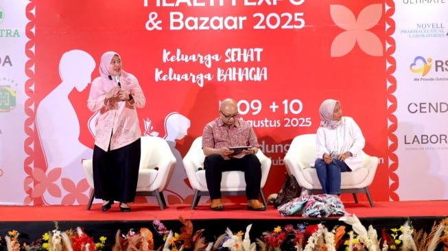 Ibu Garda Terdepan: Cara Perempuan Lindungi Keluarga dari Bahaya DBD yang Mengintai