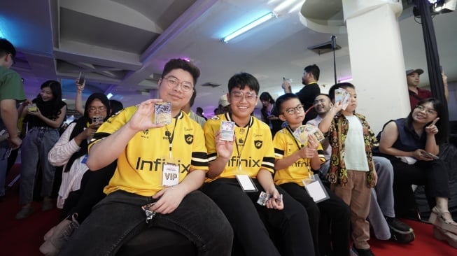 Terry, Lionel & Arlen - Perwakilan Indonesia di Pokemon World Championship. [AKG Entertainment]