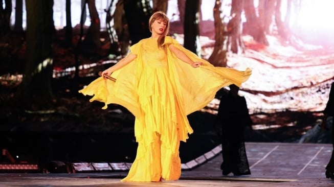 Taylor Swift Umumkan Album Terbaru dengan Cara Unik, Jam Misterius dan Kode Oranye Terpecahkan