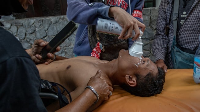 Demo Pati Ricuh, Gas Air Mata Kembali Makan Korban: Apa yang Harus Dilakukan Saat Terpapar?