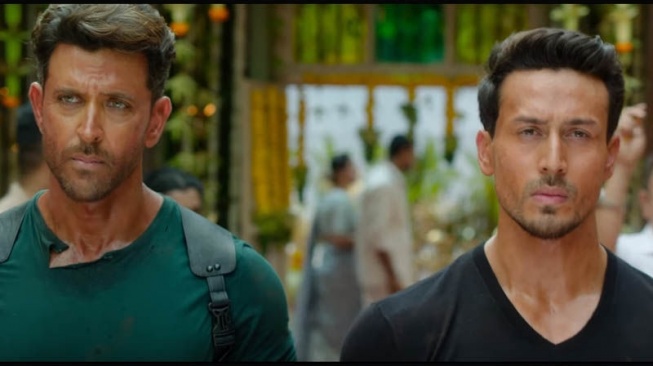 Film War yang dibintangi Hrithik Roshan dan Tiger Shroff, tayang malam ini di Indosiar. [YouTube]