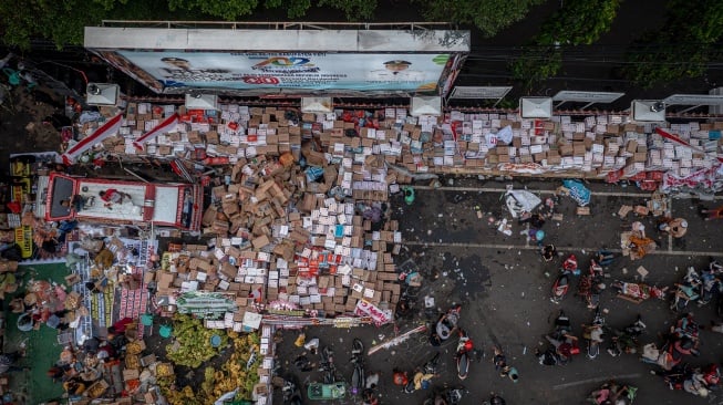 Jejak Samin di Jalanan Pati: Gema Perlawanan Abad ke-19 dalam Protes Kebijakan Bupati Sudewo