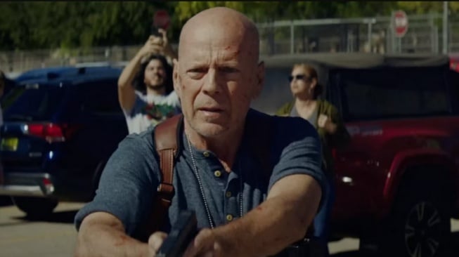 Film Detective Knight: Independence yang dibintangi Bruce Willis, tayang malam ini di Trans TV. [YouTube]