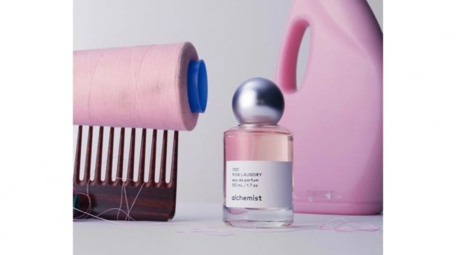 Parfum yang semakin berkeringat semakin wangi, Alchemist pink laundry (shopee.co.id)