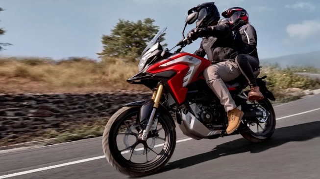 Honda CB150X. (Astra Honda)