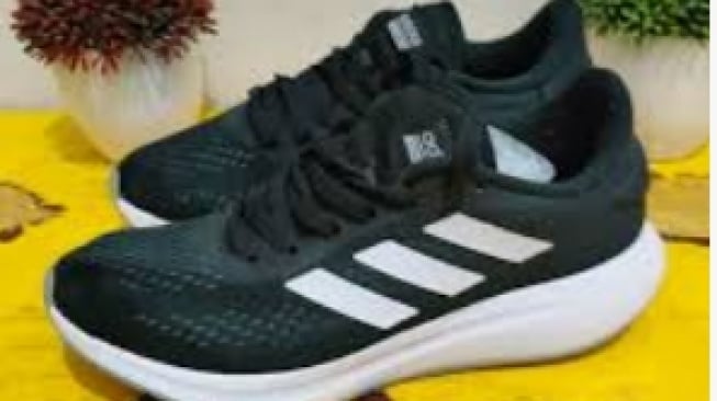 Adidas Cloudfoam