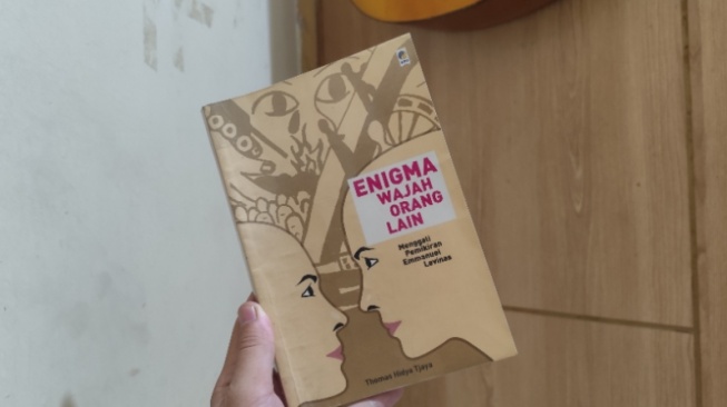 Enigma Wajah yang Menggugat: Menyelami Pikiran Emmanuel Levinas