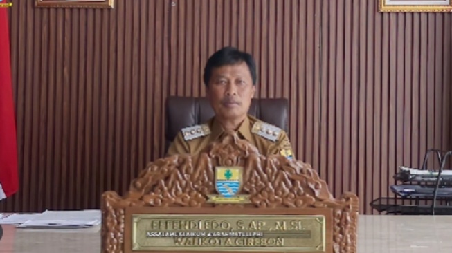 Profil Wali Kota Cirebon, Sosoknya Viral di Tengah Kenaikan Pajak 1.000 Persen