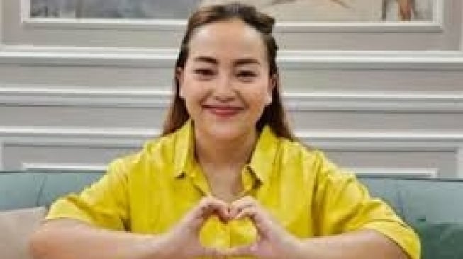 Kapan Mpok Alpa Terkenal? Komedian yang Berawal dari Penyanyi Dangdut!