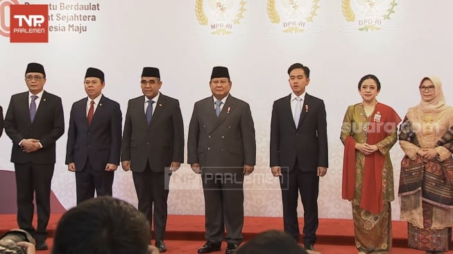 Presiden Prabowo Subianto tiba di Gedung DPR/MPR dalam rangka Sidang Tahunan MPR RI, Jumat (15/8/2025). [Suara.com/Dythia]