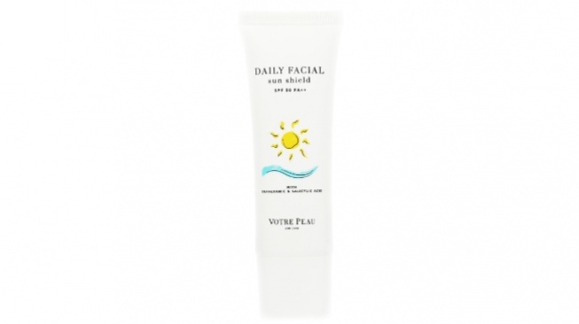 Votre Peau Daily Facial Sun Shield SPF 50 PA++. [Votre Peau]