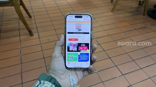Aplikasi Erafone. [Suara.com/Dicky Prastya]