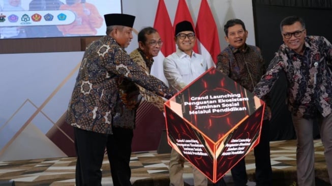 Kemenko Pemberdayaan Masyarakat dan BPJS TK Perkuat Literasi Jaminan Sosial Ketenagakerjaan