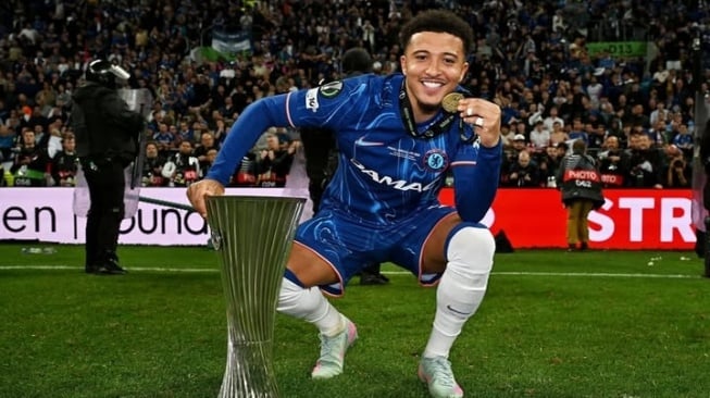 Minati Jadon Sancho, AS Roma Masih Getol Diskusi dengan Manchester United