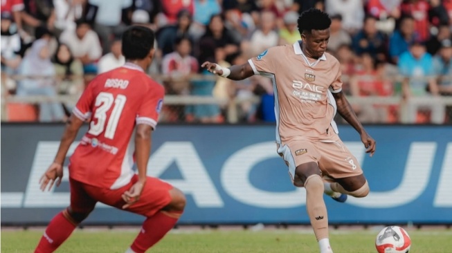 BRI Super League: Dewa United Terpeleset, Semen Padang FC Beri Kejutan!