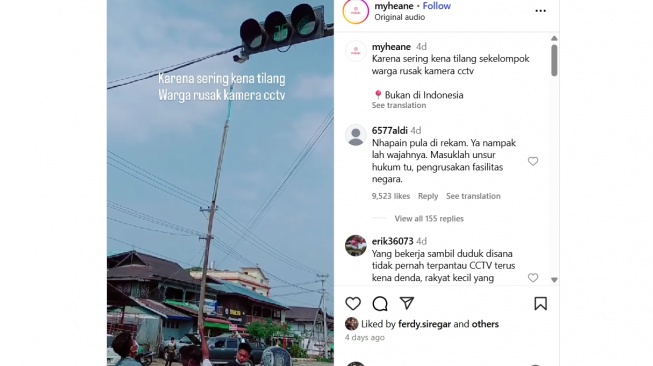 Tangkapan layar video detik-detik kamera CCTV dibongkar masyarakat karena sering kena tilang. [Instagram]