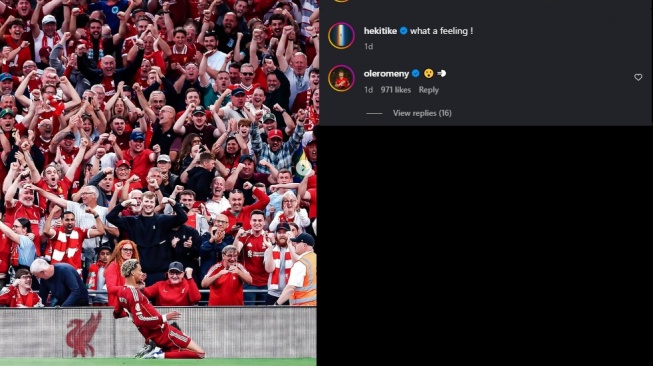 Ole Romeny dan Hugo Ekitike berinteraksi di Instagram. (Instagram/@hekitike)