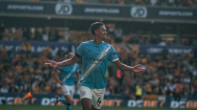 Kata-kata Pertama Pemain Keturunan Rp1 Triliun usai Debut Impresif di Premier League