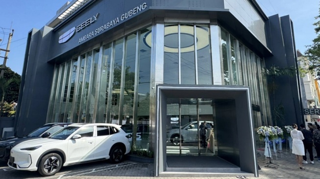Geely Auto Indonesia Resmikan Diler Pertama di Surabaya, ke-14 di Tanah Air