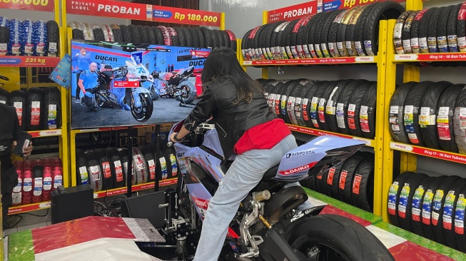 Federal Oil Berikan Harga Spesial Ganti Oli Sambut Kemerdekaan
