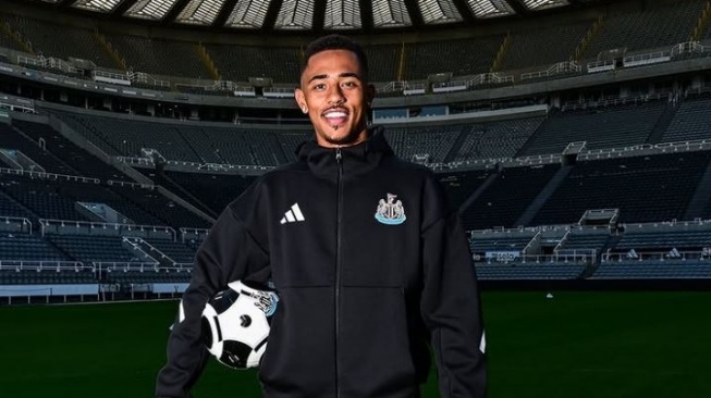 Newcastle United Rogoh Rp855 Miliar untuk Rekrut Jacob Ramsey dari Aston Villa