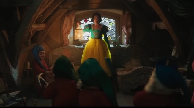 Gal Gadot ungkap penyebab film Snow White gagal di pasaran (YouTube)