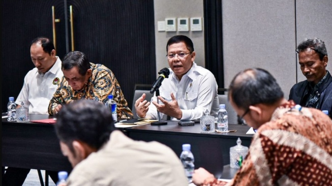 Dapat Perintah Khusus Prabowo, Mardiono Kerahkan 35 Truk Karnaval HUT ke-80 RI: Ini Pesta Rakyat