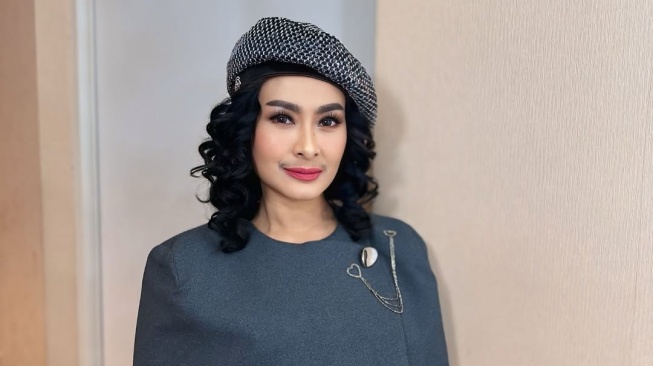 Iis Dahlia. [Instagram]