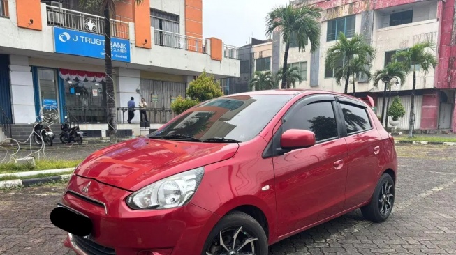 Mitsubishi Mirage (2015). (OLX)