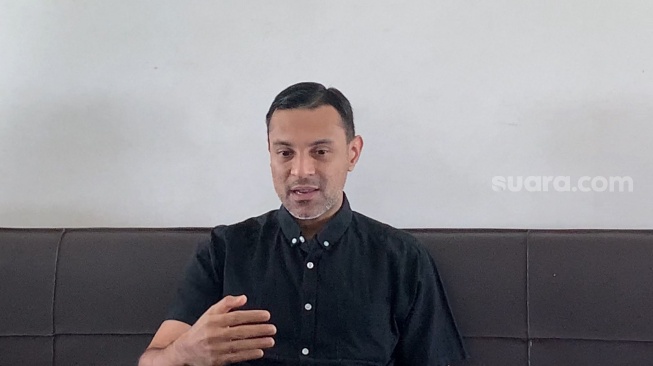 Didi Riyadi dalam sebuah wawancara di apartemen kediamannya di kawasan Terogong, Jakarta, Senin, 18 Agustus 2025 [Suara.com/Adiyoga Priyambodo].