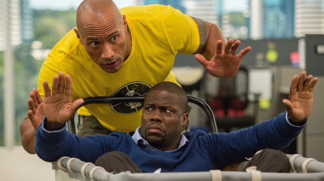 Film Central Intelligence yang dibintangi Dwayne Johnson dan Kevin Hart, tayang malam ini di Trans TV. [YouTube]