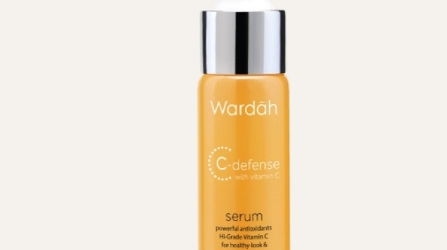 Wardah C-Defense Serum.