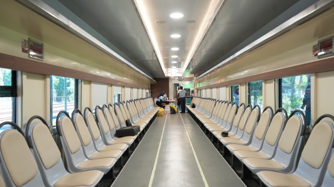 KAI ubah gerbong kereta api yang bisa menampung Petani dan pedagang. [Dokumentasi KAI].