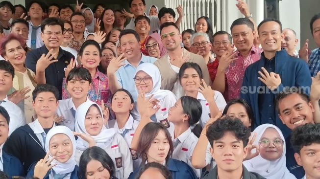 Jadi Panitia Reuni SMA, Raffi Ahmad Langsung Telepon Kris Dayanti Hingga Nikita Willy Buat Hadir