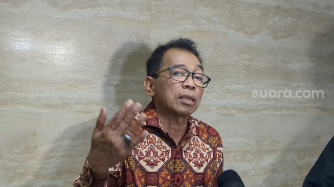 Jarwo Kwat Bikin Ngakak di Peresmian Hari Komedi Nasional: Celetukannya Bikin Cair!