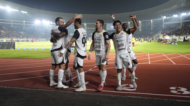 Hasil Lengkap Pekan Kedua BRI Super League, Dua Calon Juara Kompak Tumbang