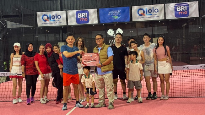 Suasana turnamen "Unity in Padel x BRImo" yang digelar untuk memperingati HUT RI ke-80. [Dok BRI]