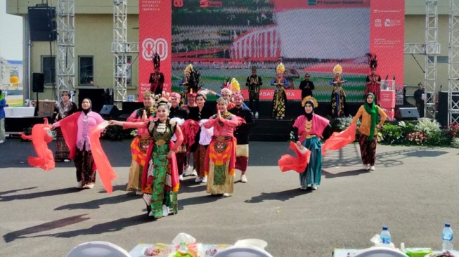 Kesenian yang ditampilkan dalam HUT ke-80 Kemerdekaan Republik Indonesia, Minggu (17/8/2025). (Dok: Freeport Indonesia)