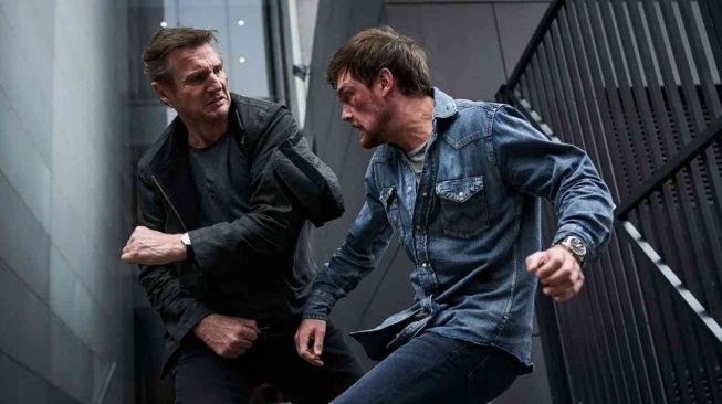Film Blacklight yang dibintangi Liam Neeson akan tayang Rabu (20/8/2025) malam ini di Trans TV. [YouTube]